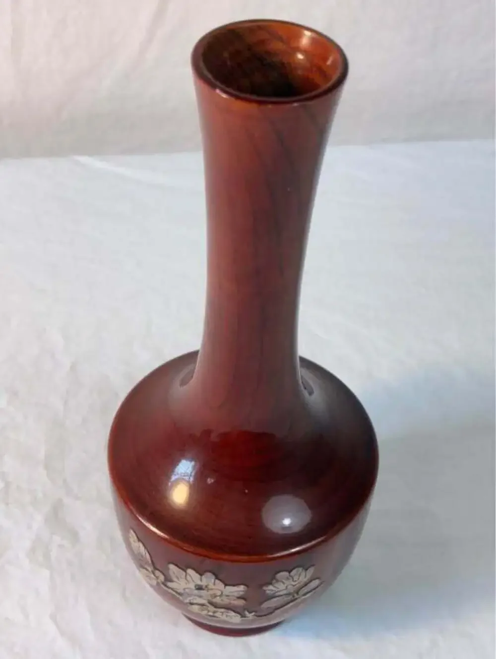 N/A polished wooden